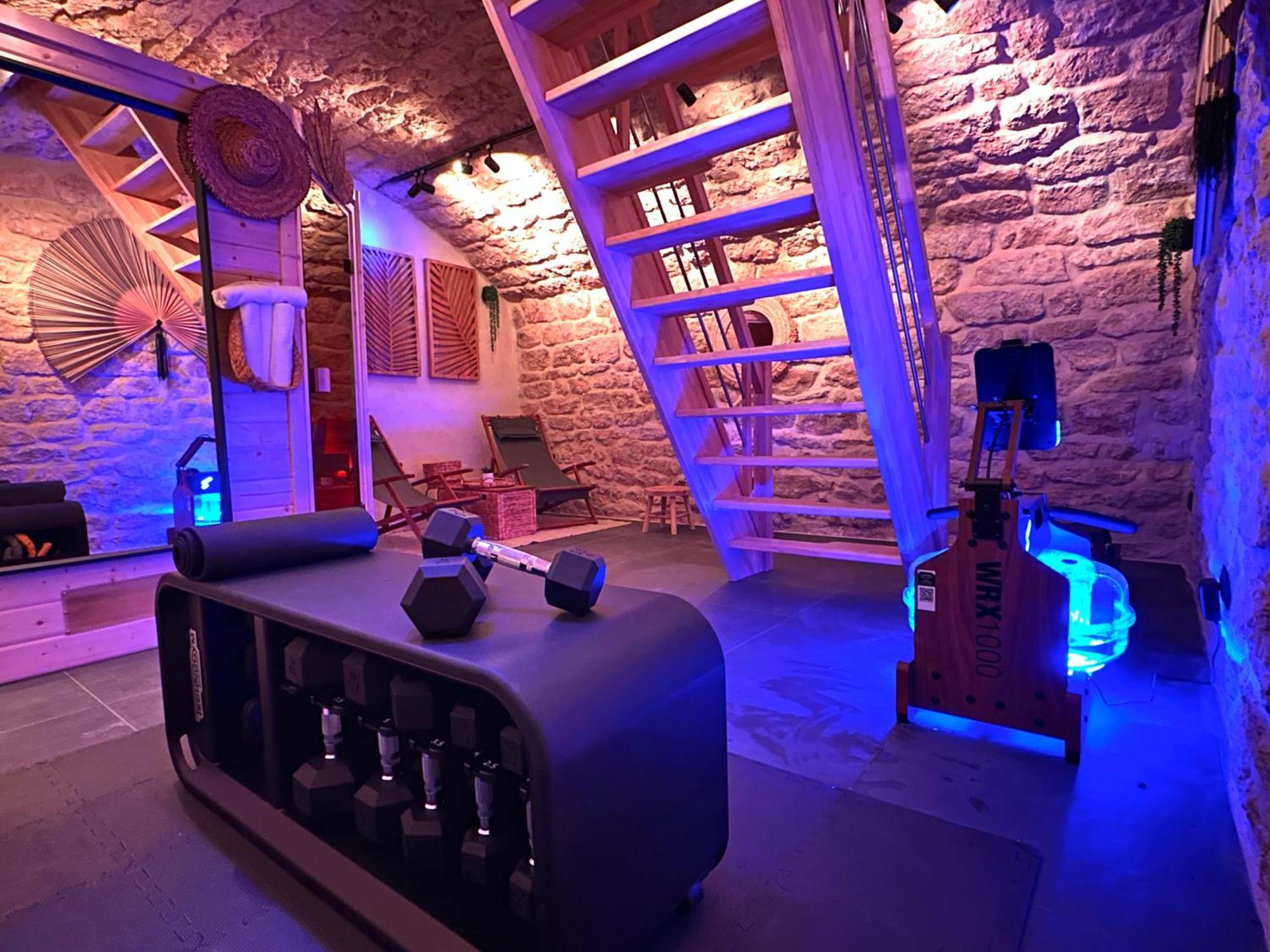 Appartement Relais Cocorico - Town House 4 Private Suites, Ac Cinema Gym & Sauna